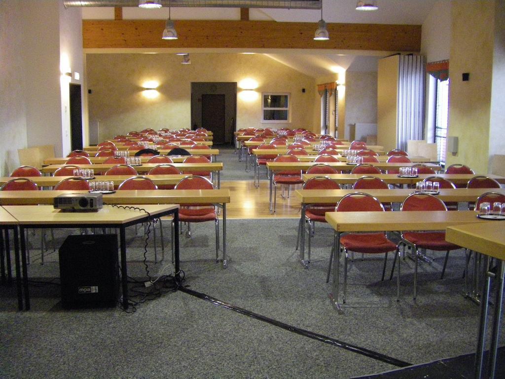 Euroville Jugend- Und Sporthotel Naumburg  Eksteriør bilde