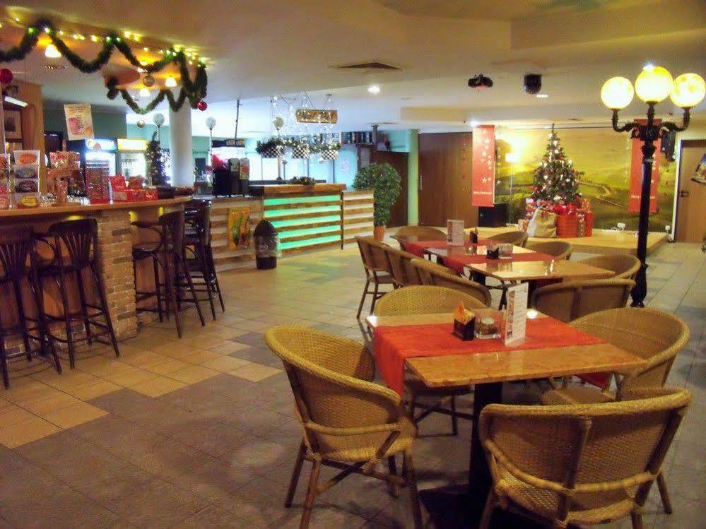 Euroville Jugend- Und Sporthotel Naumburg  Eksteriør bilde